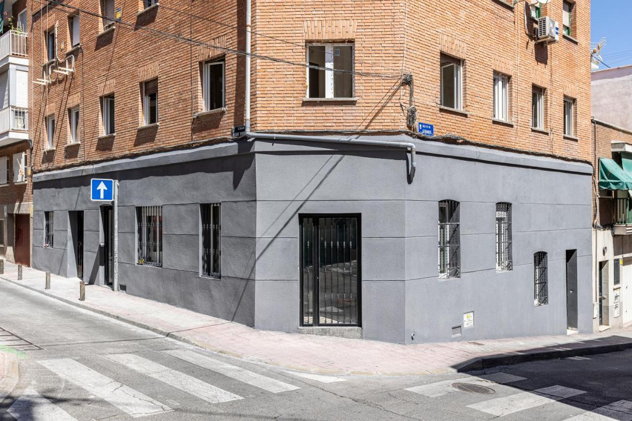 Plaza De Castilla Apartments Madrid Buitenkant foto